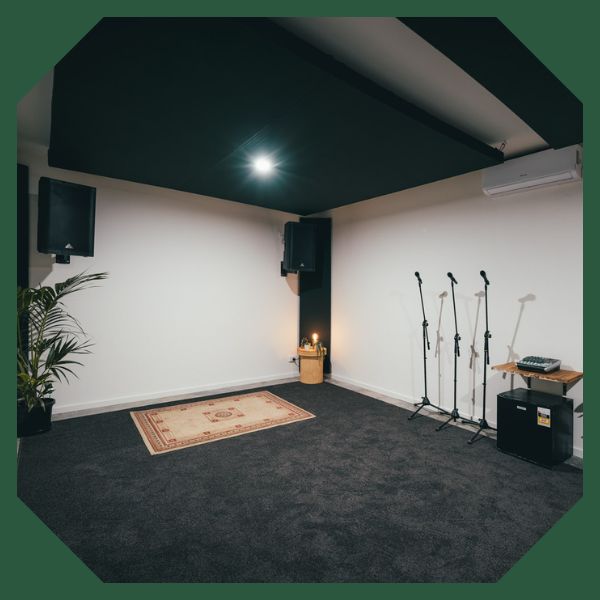 rehearsal studio at emerald studio